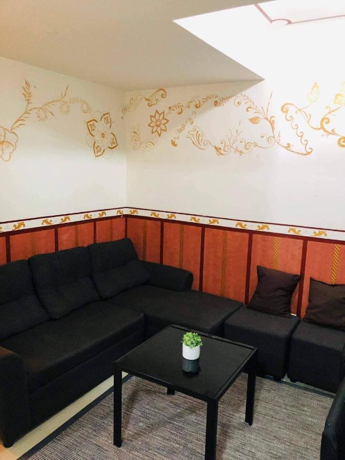 Azure Urban Resort A3 Near Airport Mall With Balcony Wavepool Манила Экстерьер фото