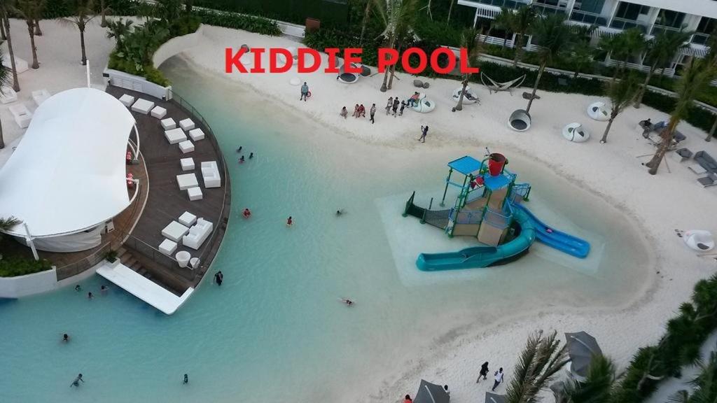 Azure Urban Resort A3 Near Airport Mall With Balcony Wavepool Манила Экстерьер фото